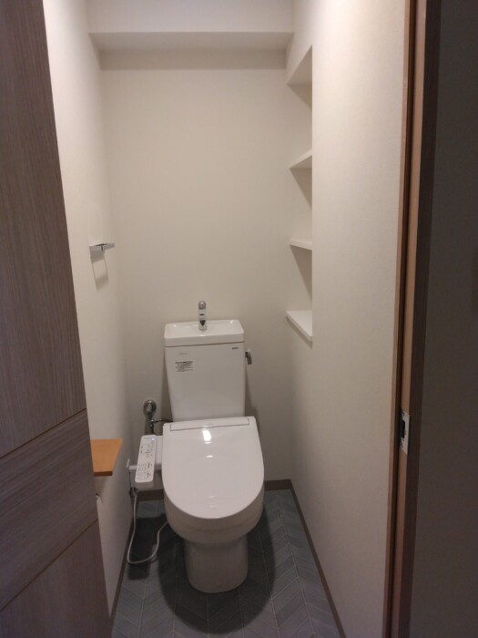 【トイレ】名古屋市千種区にてマンションの内装工事をいたしました。