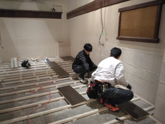 【店舗床工事】名古屋市中区錦にて、店舗床工事させていただきました。