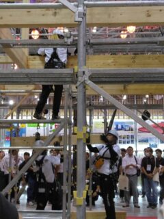 2023年8月25日にジャパン建材様展示会に行って参りました。【実演、床材】